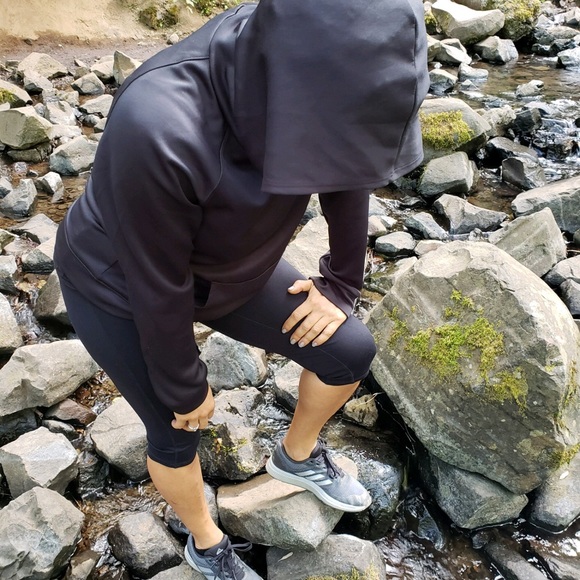 Black pullover hoodie w/ kangaroo pocket, NEW! - Picture 6 of 6